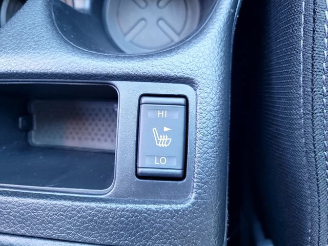 Used 2018 Nissan Rogue SV FWD image 20