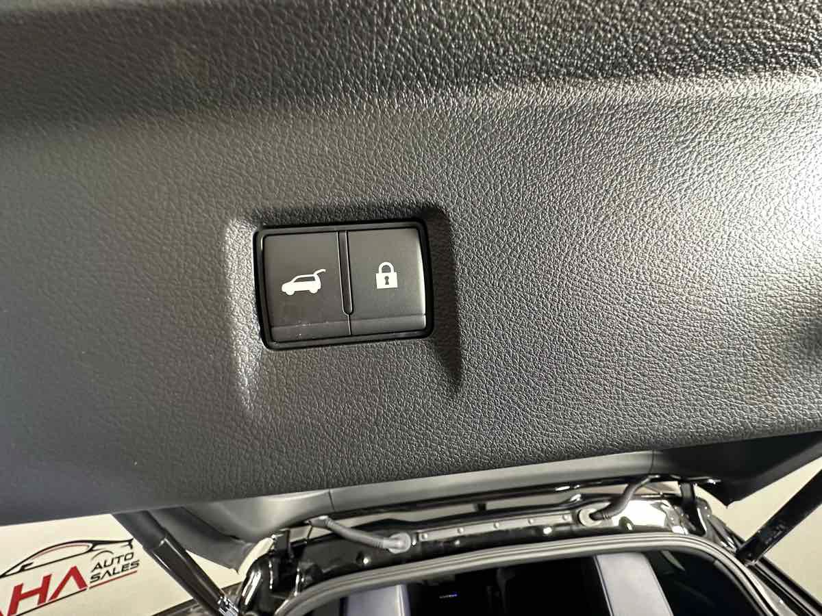 Used 2026 INFINITI QX60 Sport w/ Dark Cargo Package AWD/4WD image 22