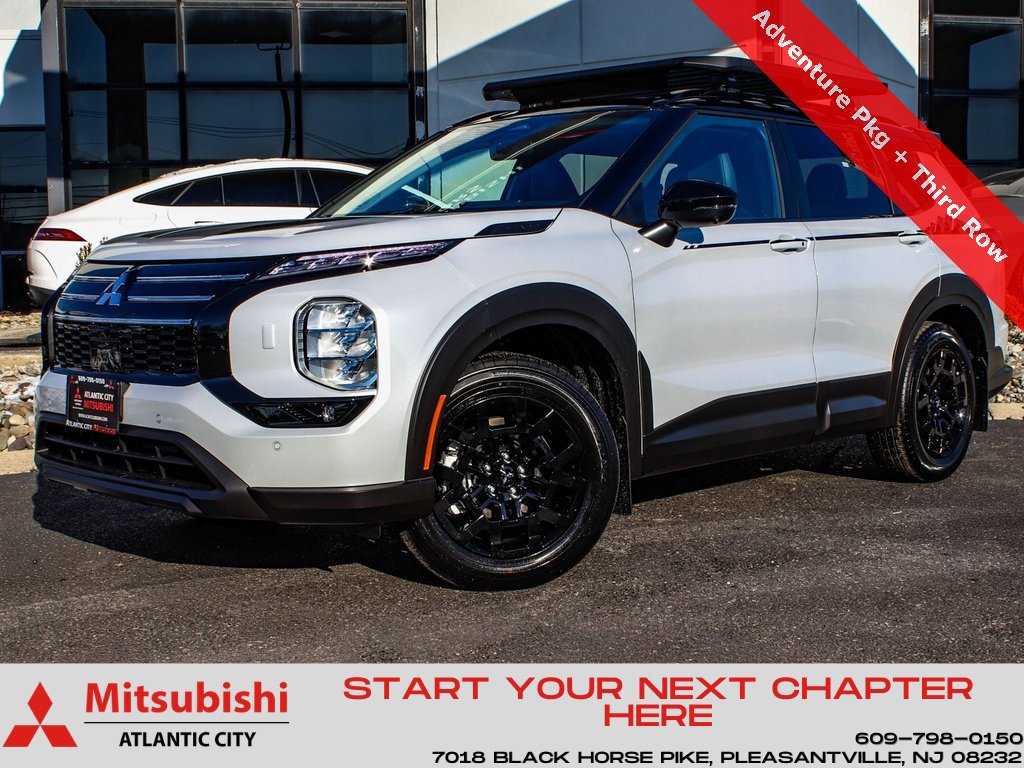 New 2026 Mitsubishi Outlander Trail Edition image 1