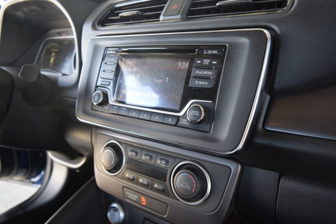 Used 2019 Nissan Leaf S w/ S Charge Package image 15