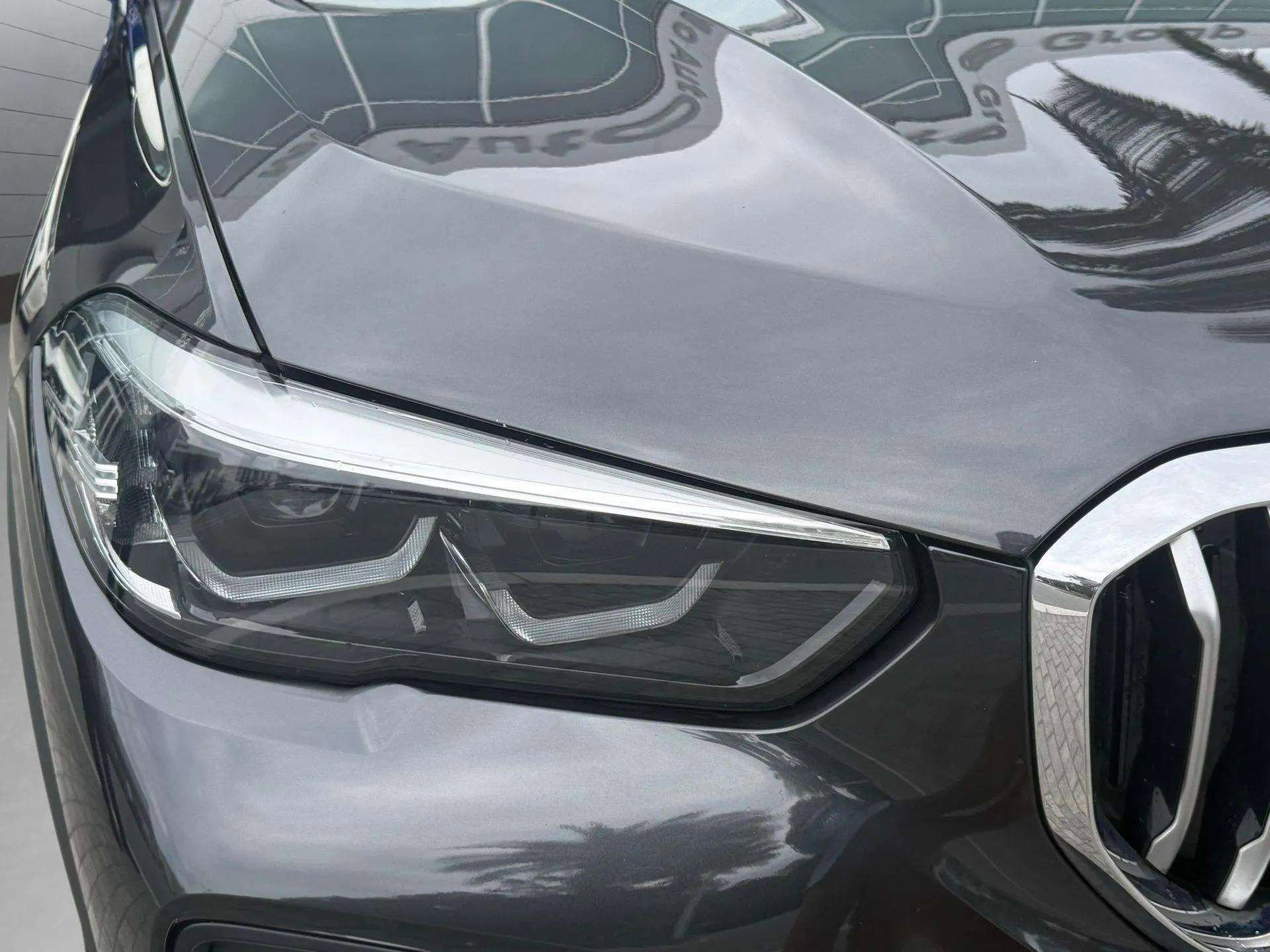 Used 2023 BMW X5 xDrive45e w/ Parking Assistance Package image 21