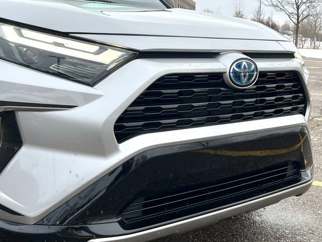 Used 2024 Toyota RAV4 XSE w/ Weather Package image 10