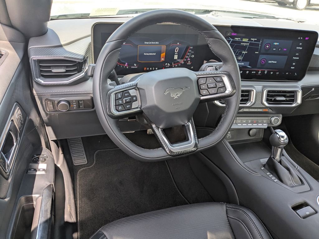 Used 2025 Ford Mustang GT Premium RWD image 15
