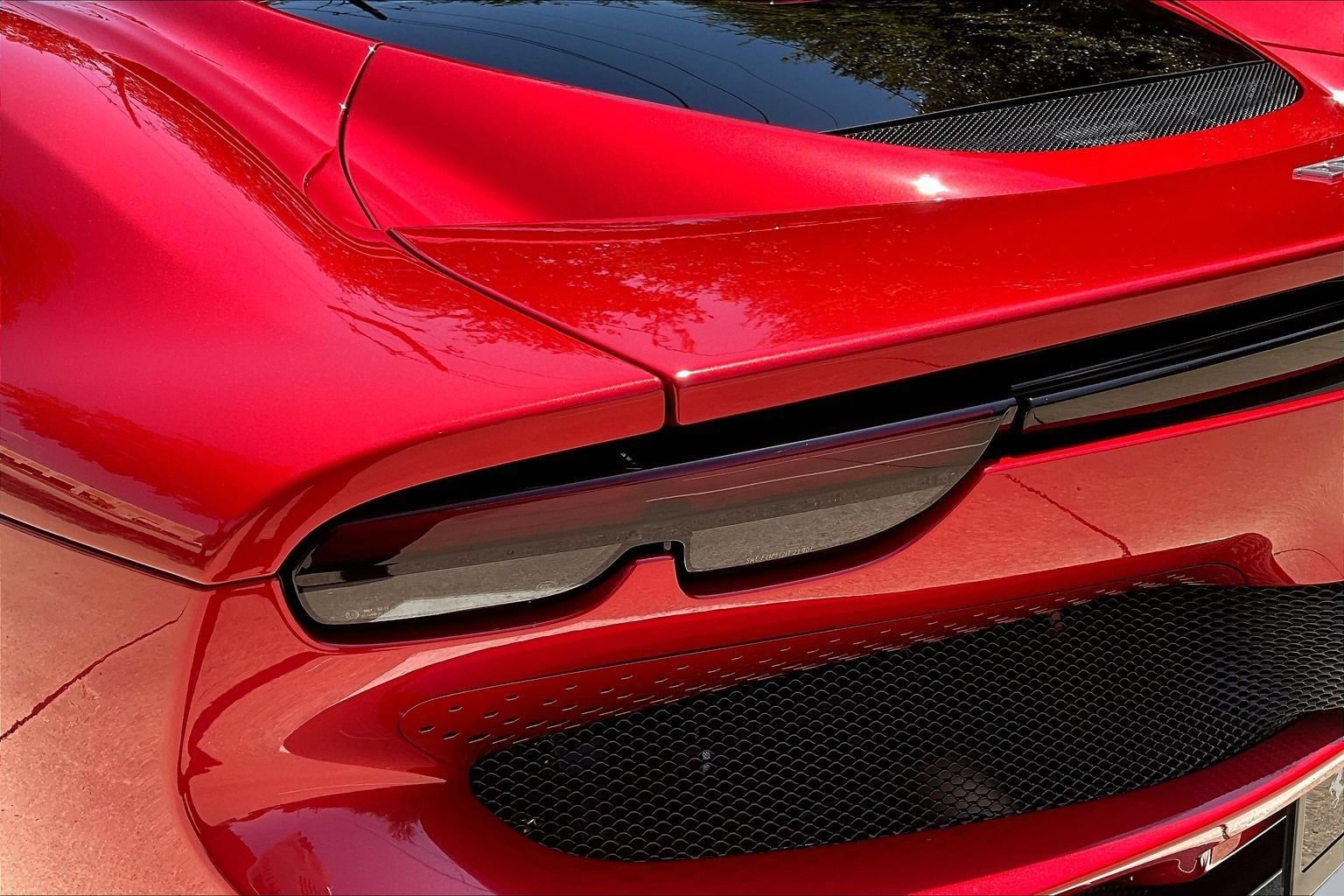 Used 2022 Ferrari 296 GTB RWD image 20