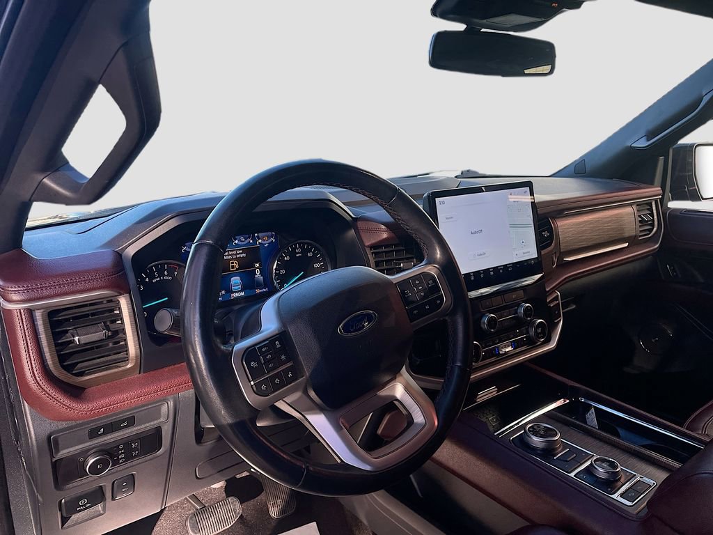Used 2023 Ford Expedition Max Limited image 9