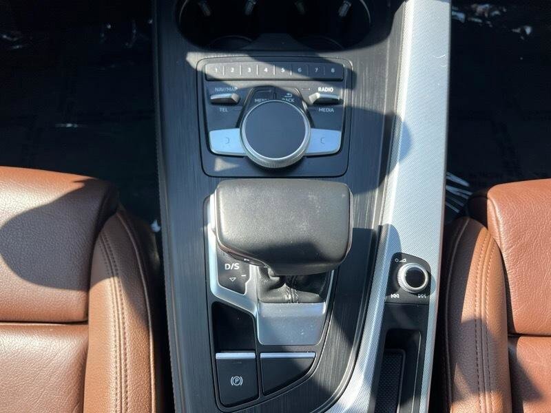 Used 2019 Audi A4 2.0T Premium Plus w/ Premium Plus Package AWD/4WD image 18