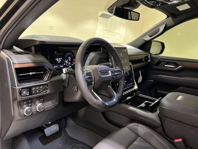 New 2026 GMC Yukon Denali w/ LPO, Floor Liner Package AWD/4WD image 9