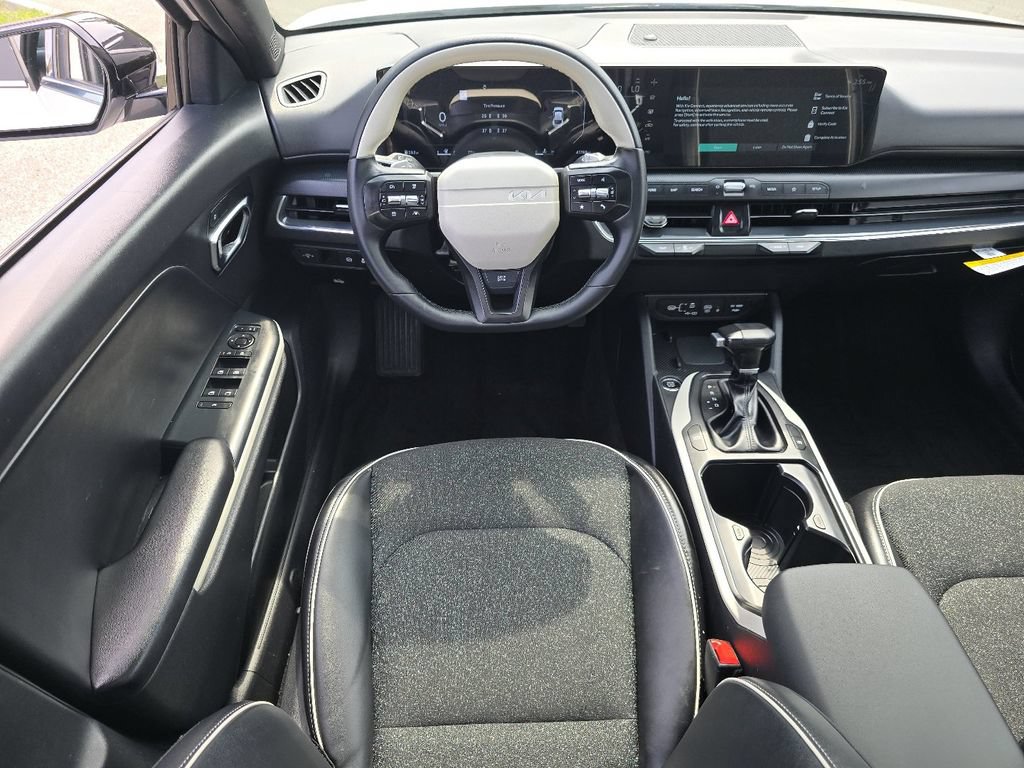 Used 2025 Kia K4 GT-Line w/ GT-Line Sunroof Package FWD image 25