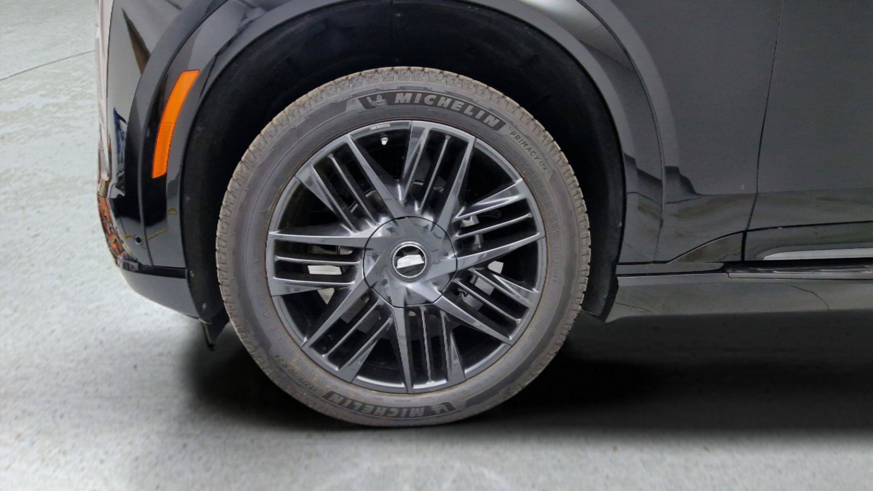 New 2025 Cadillac Escalade IQ Sport 2 w/ LPO, ONYX Package AWD/4WD image 27