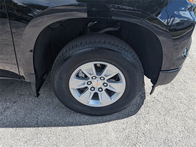 Used 2025 Chevrolet Silverado 1500 W/T w/ Trailering Package image 18