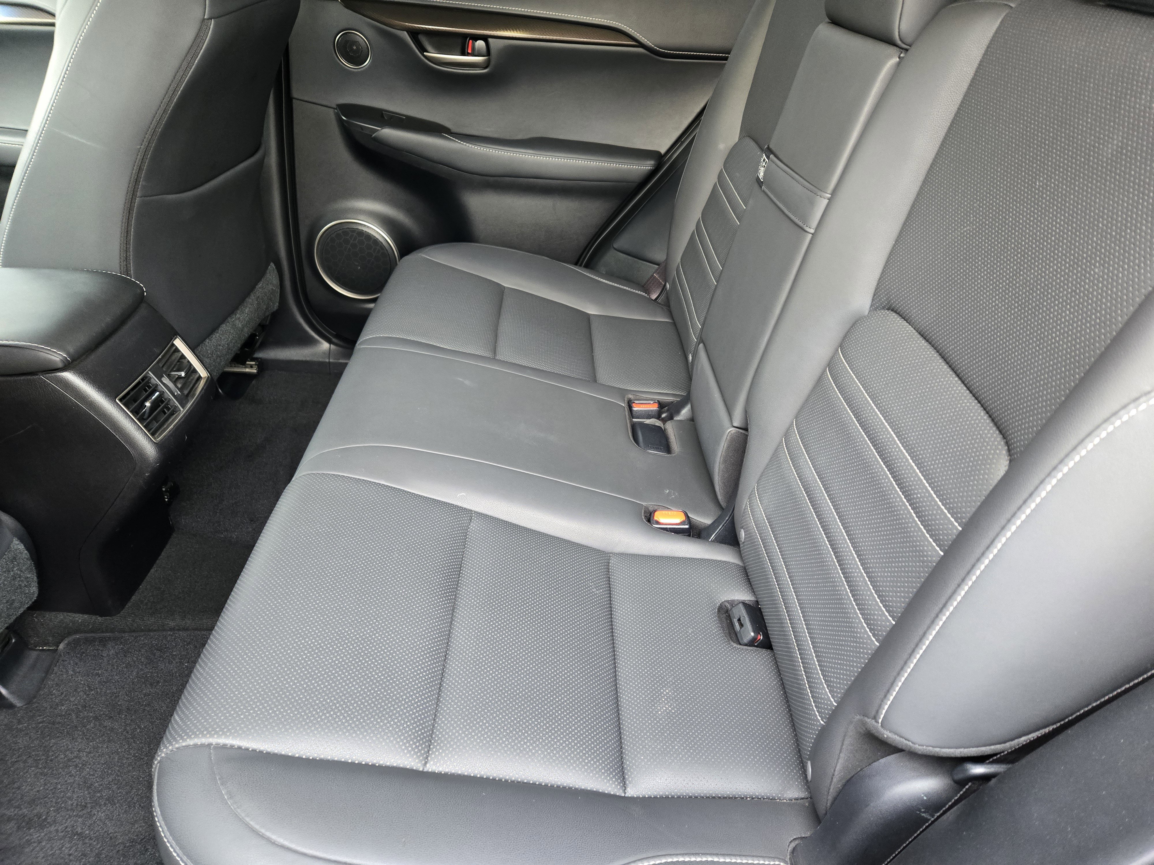 Used 2016 Lexus NX 200t FWD image 35