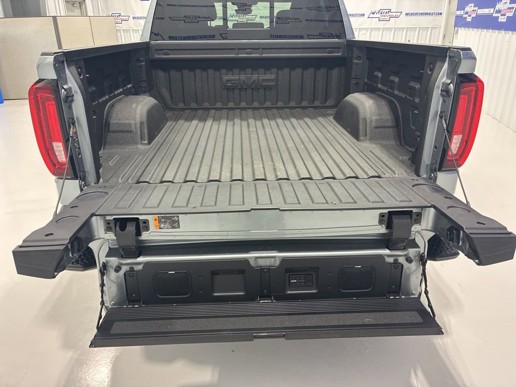 Used 2026 GMC Sierra 1500 Denali Ultimate AWD/4WD image 11