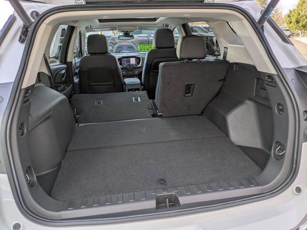 Certified 2022 GMC Terrain Denali w/ Denali Premium Package image 34