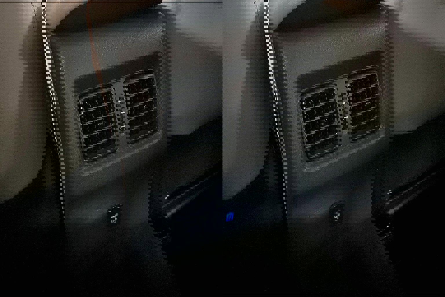 Used 2022 Toyota Camry XSE image 33