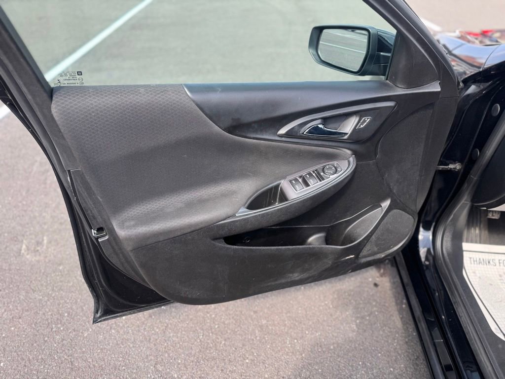 Used 2020 Chevrolet Malibu LT FWD image 26