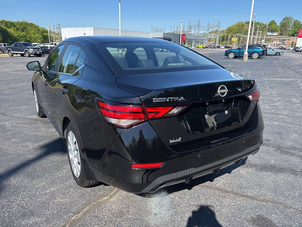 Used 2024 Nissan Sentra S image 7