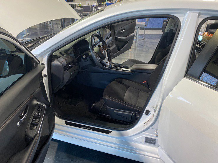 Used 2021 Nissan Sentra SR image 14