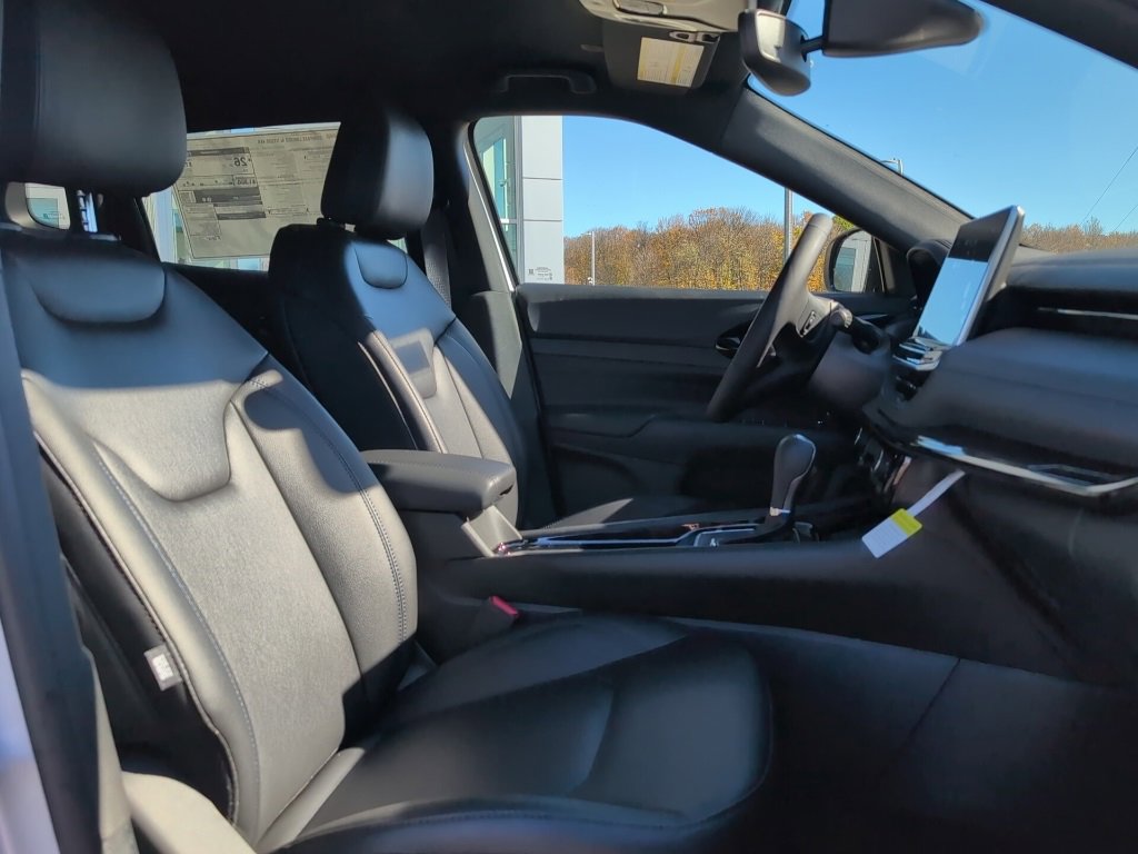 New 2026 Jeep Compass Limited image 11