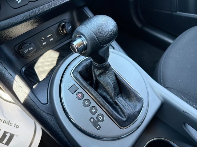 Used 2015 Kia Sportage LX FWD image 27