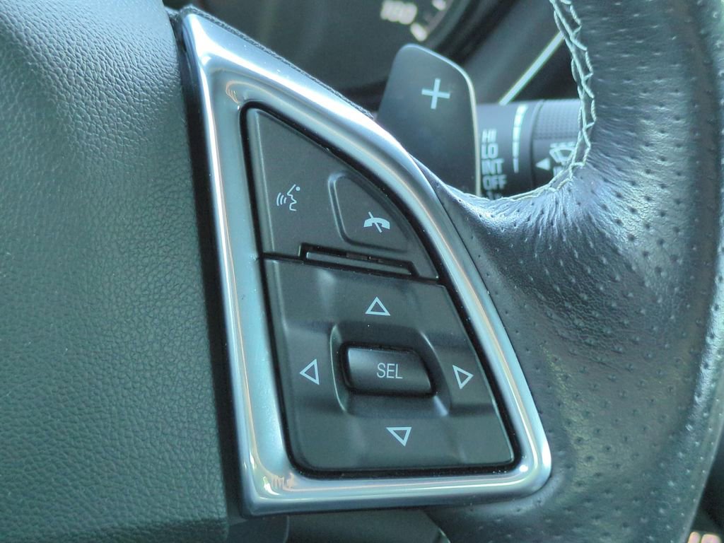 Used 2021 Chevrolet Camaro LT w/ LPO, Ground Effects Package image 19