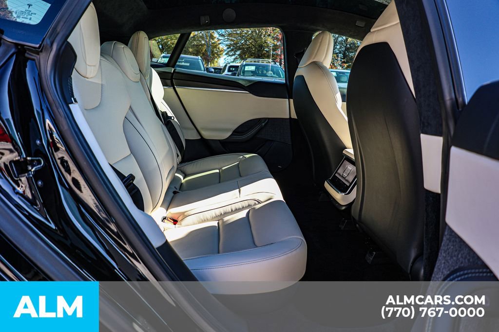Used 2021 Tesla Model S Plaid image 23