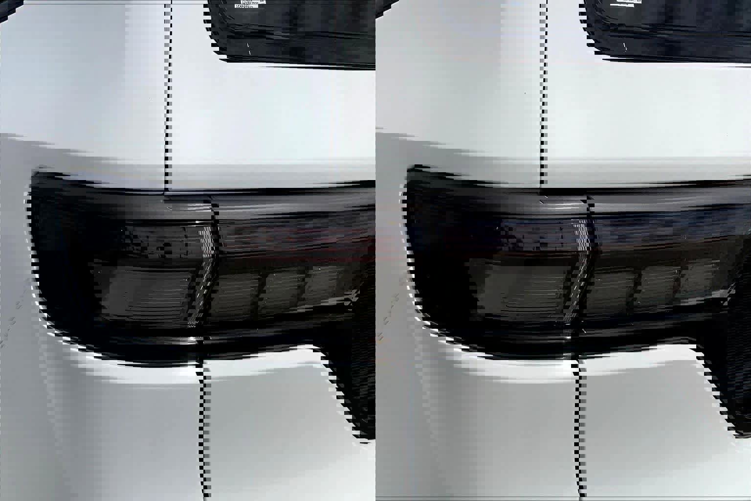 New 2026 Jeep Grand Wagoneer Summit w/ Premium Group III image 11