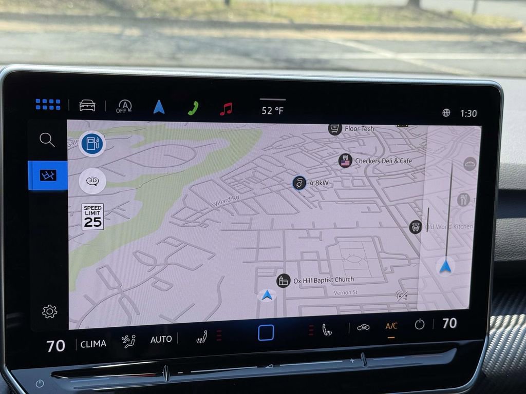 Used 2025 Volkswagen Golf R Black Edition image 11