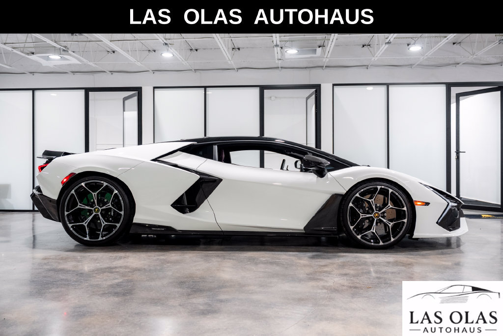 Used 2025 Lamborghini Revuelto