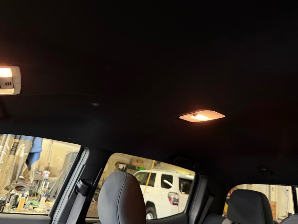 Used 2023 Toyota Tacoma TRD Off-Road w/ Technology Package AWD/4WD image 25