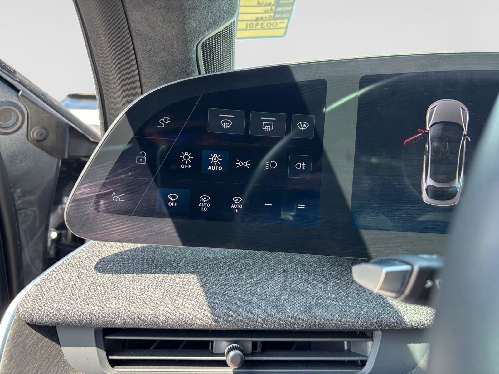Used 2024 Lucid Air Pure RWD image 29
