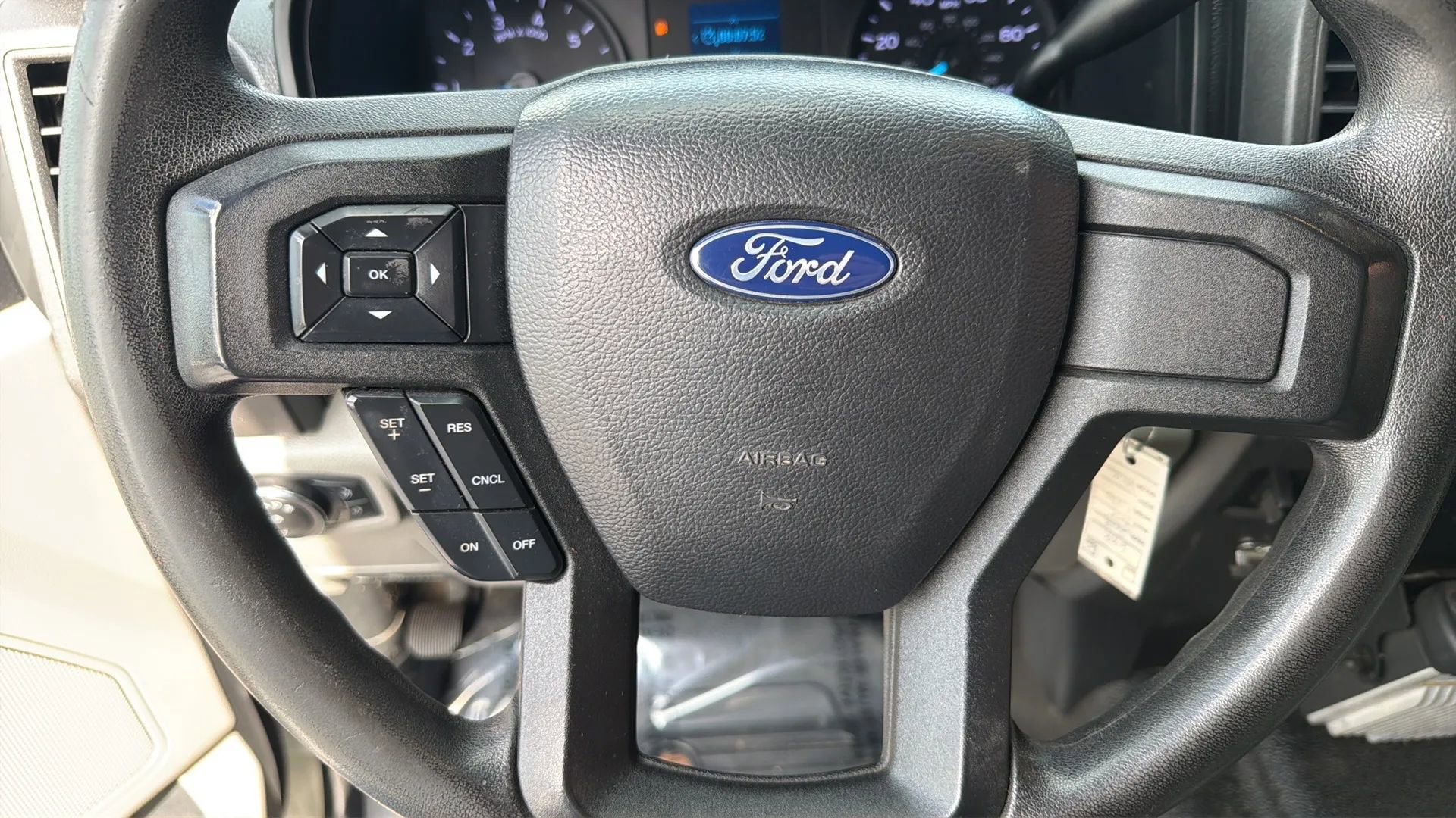 Used 2018 Ford F250 XL w/ Power Equipment Group AWD/4WD image 20