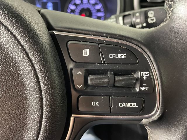 Used 2017 Kia Sportage EX image 11