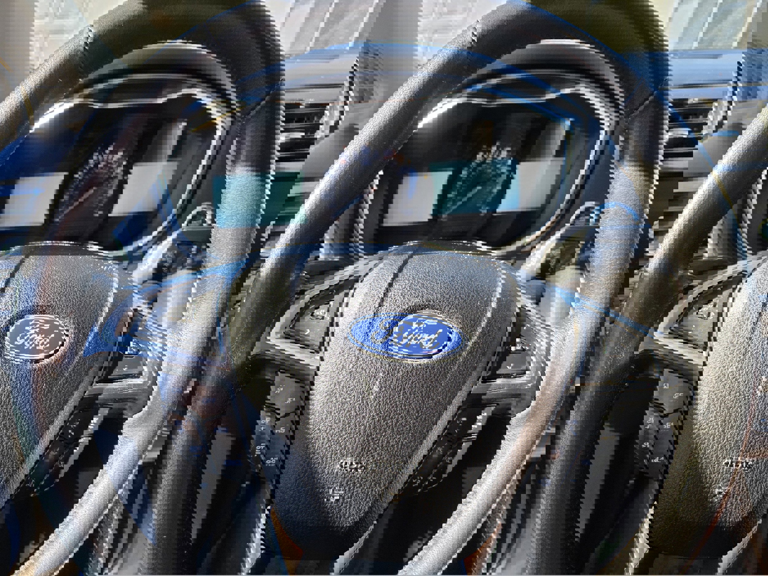 Used 2020 Ford Fusion SEL image 5