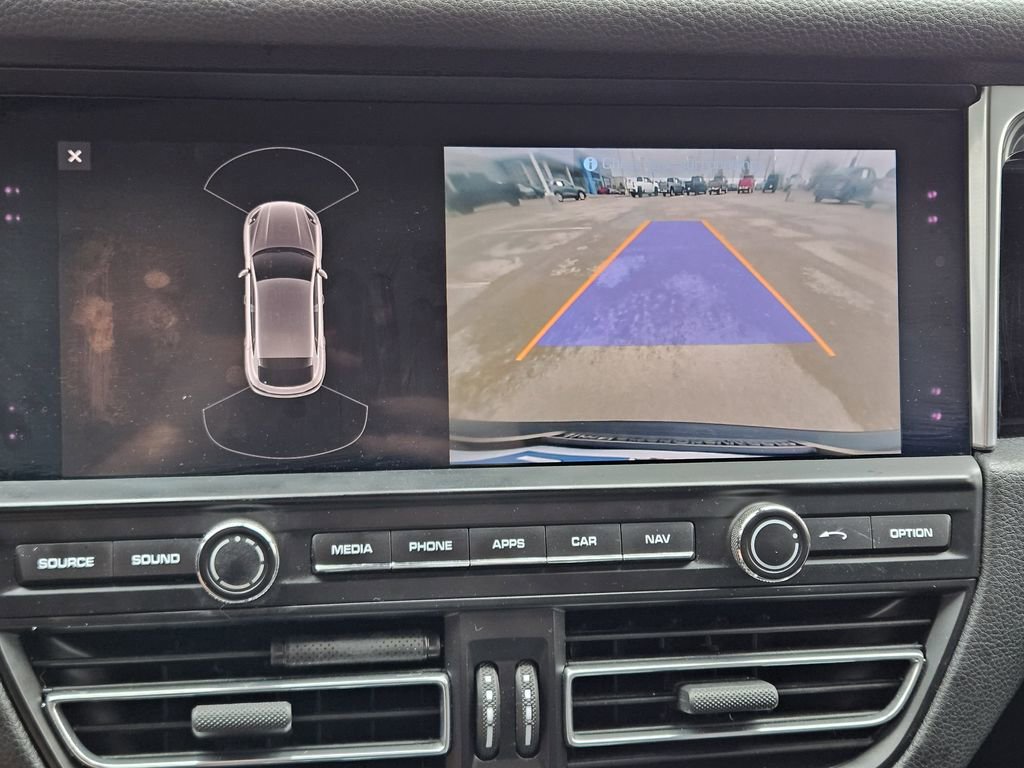 Used 2020 Porsche Macan S image 20