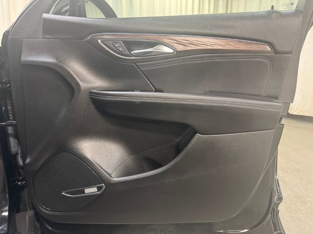 Used 2023 Buick Envision Avenir image 36