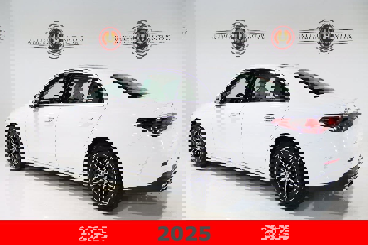 Used 2025 Mercedes-Benz E 350 4MATIC Sedan image 3