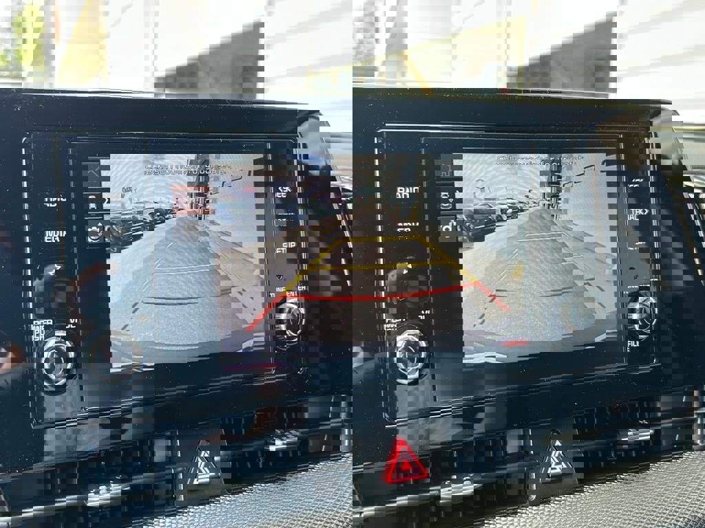 New 2025 Kia Sportage LX image 20