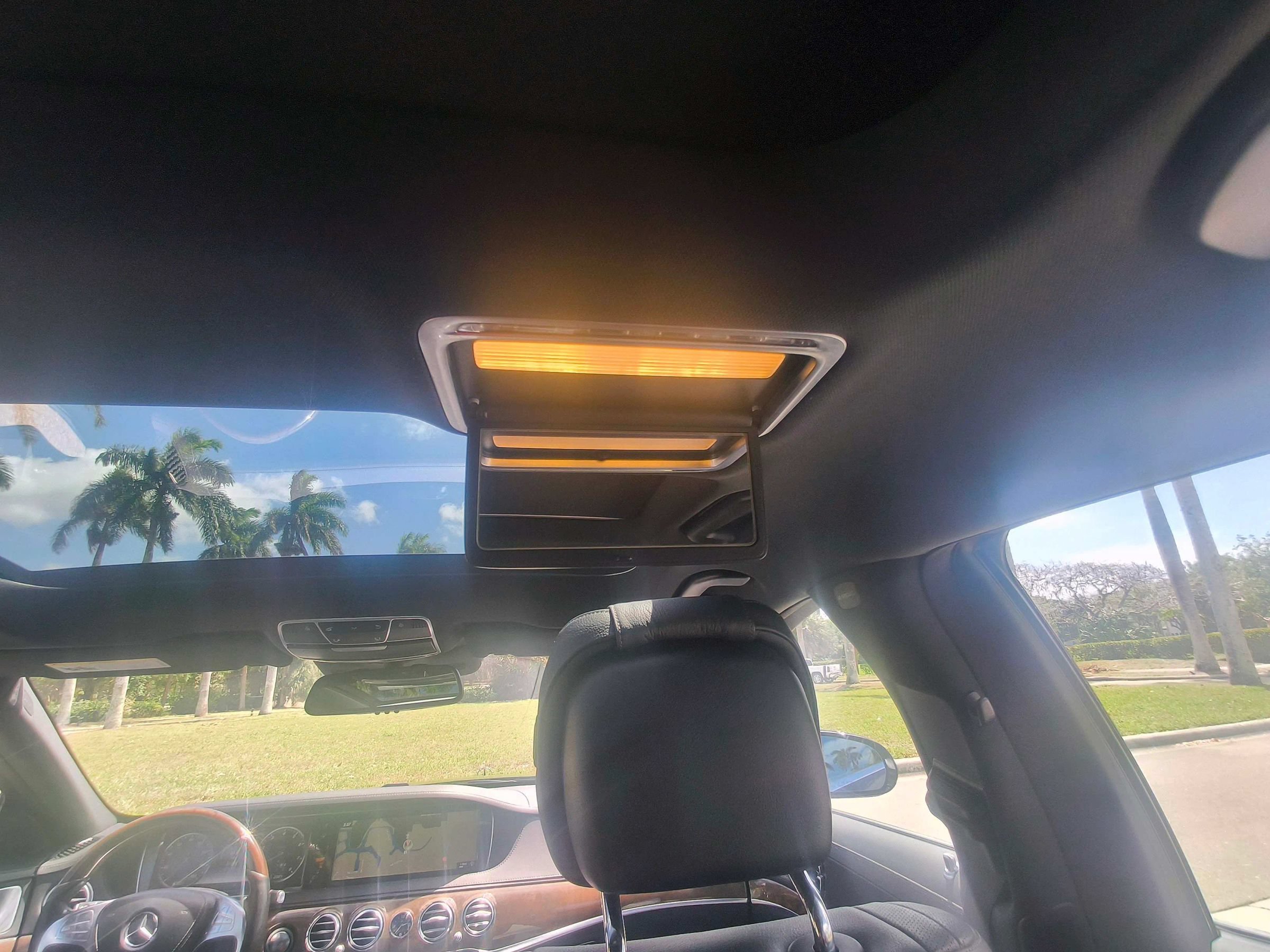 Used 2015 Mercedes-Benz S 550 Sedan image 28