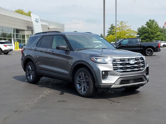 New 2027 Ford Explorer Active w/ Active Comfort Package AWD/4WD image 2