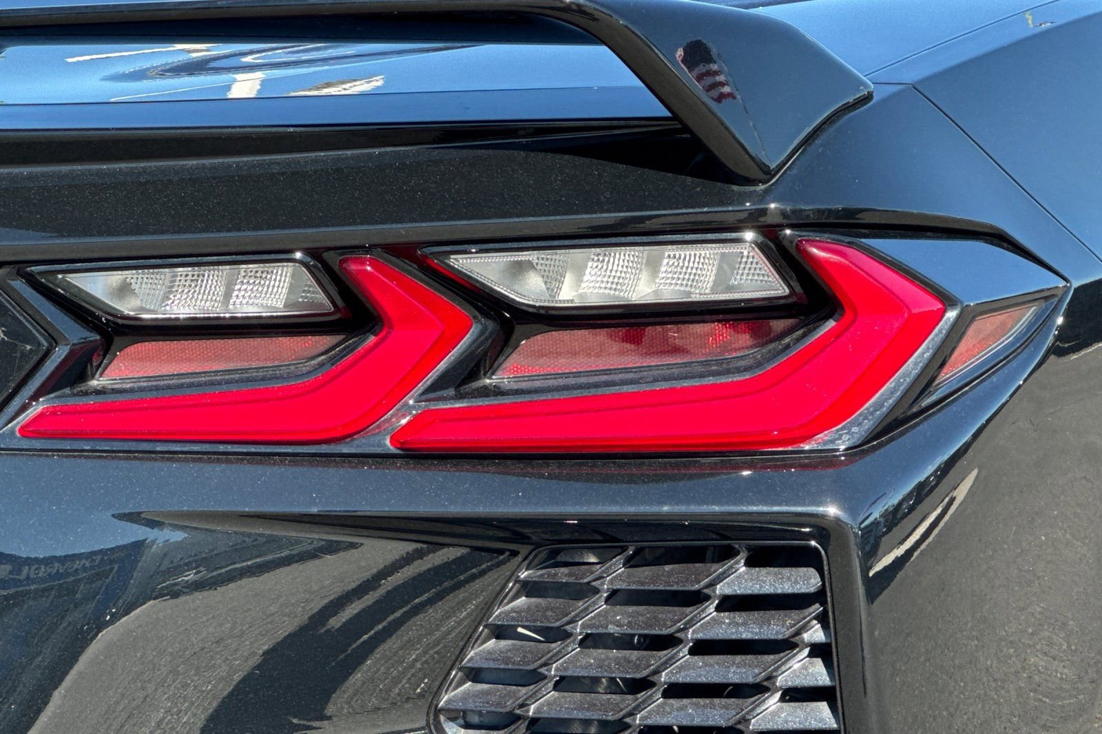 Used 2020 Chevrolet Corvette Stingray Premium Cpe w/ 3LT Preferred Equipment Group image 46