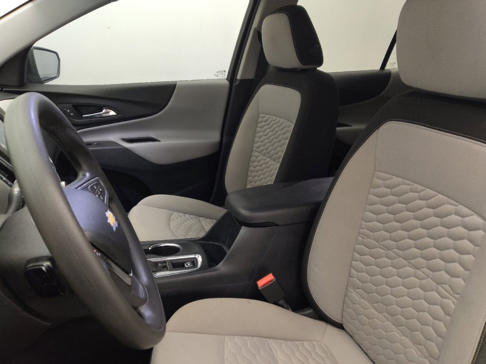 Used 2021 Chevrolet Equinox LT image 17