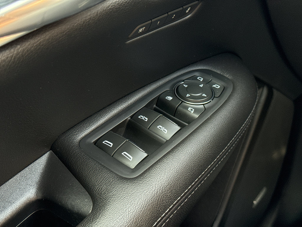 Used 2023 Cadillac XT5 Premium Luxury image 28