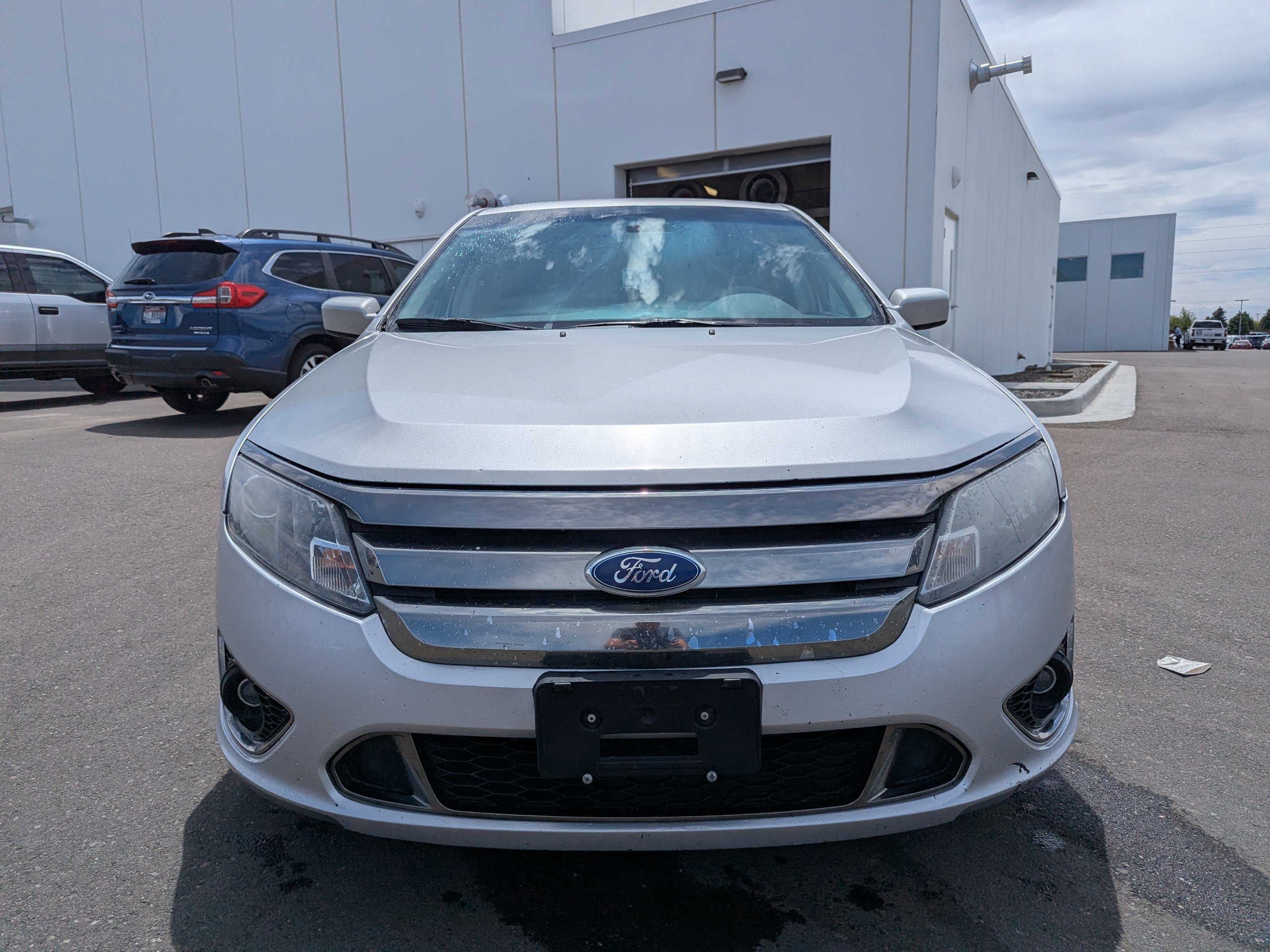 Used 2011 Ford Fusion Sport FWD image 2
