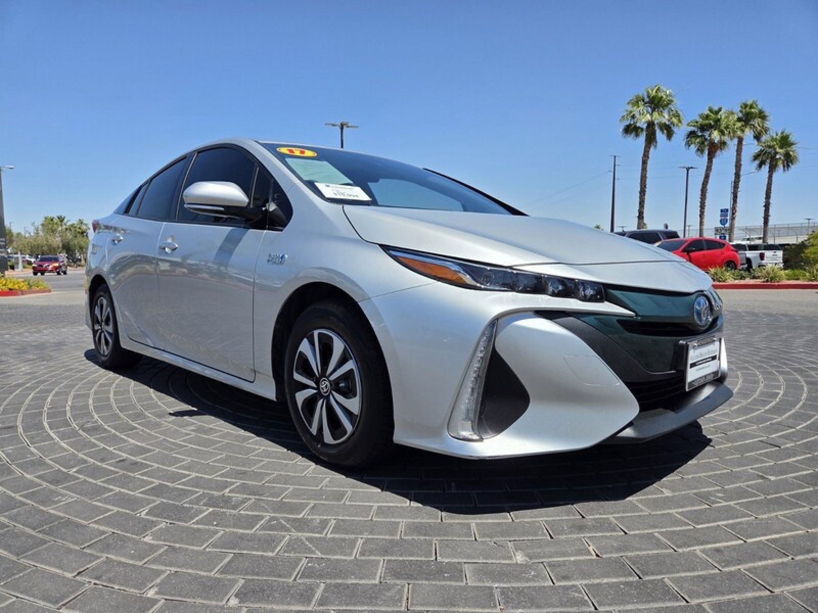 Used 2017 Toyota Prius Prime Premium FWD image 7