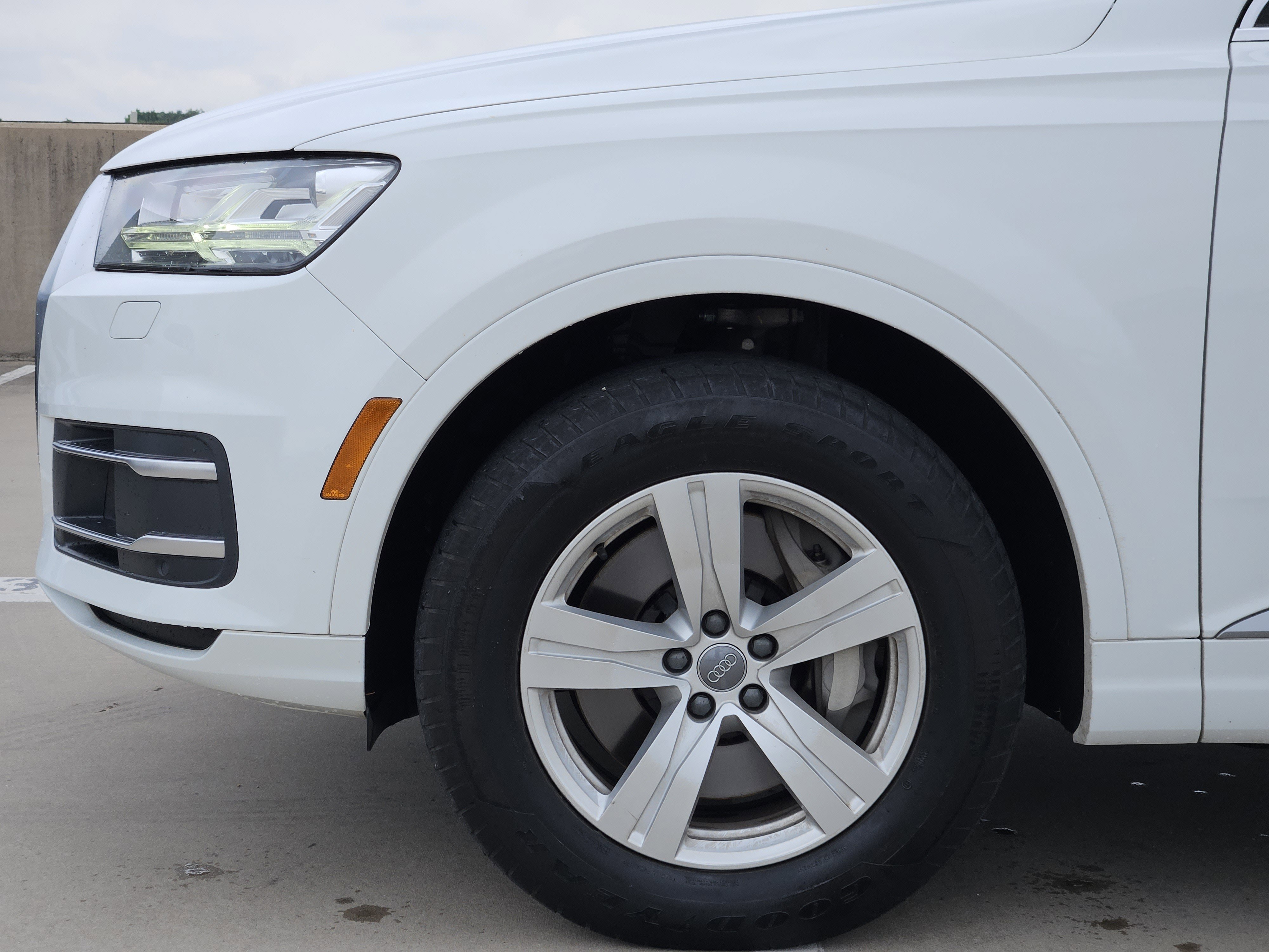 Used 2019 Audi Q7 2.0T Premium Plus AWD/4WD image 13