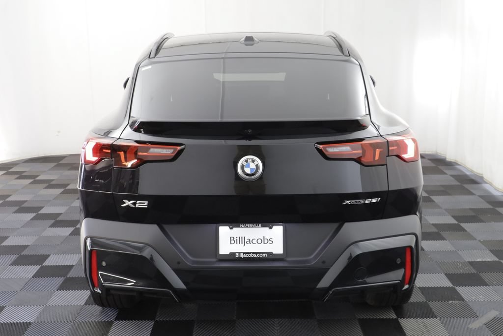 New 2026 BMW X2 xDrive28i w/ Convenience Package AWD/4WD image 17