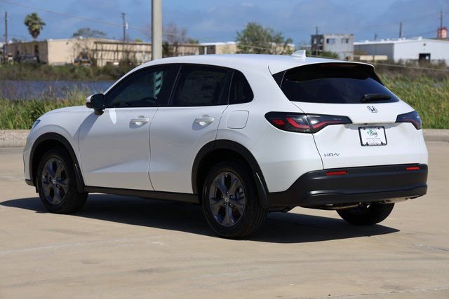 New 2026 Honda HR-V LX image 6