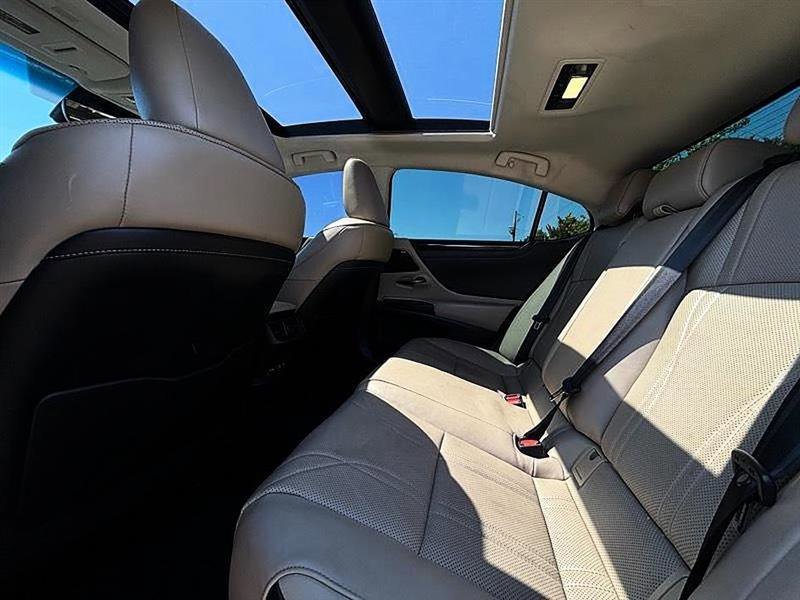 Used 2020 Lexus ES 350 w/ Accessory Package 2 FWD image 41