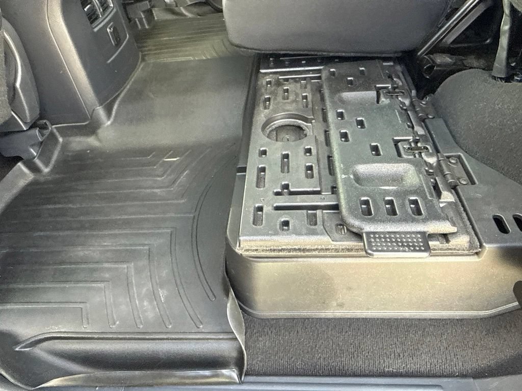Used 2018 Nissan Titan PRO-4X AWD/4WD image 30