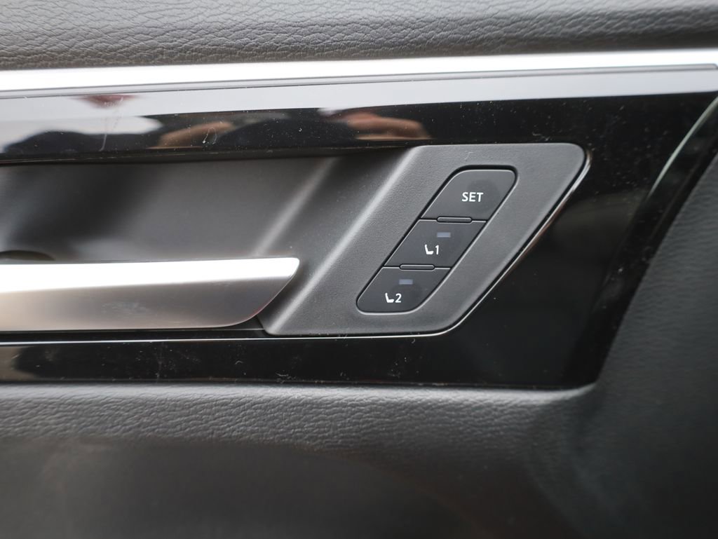 New 2025 Mitsubishi Outlander SEL Black Edition image 40